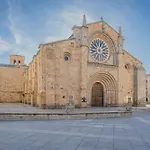 Semesterbostad Semidiafano Santa Teresa Ávila