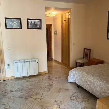 Vakantiehuis Semidiafano Santa Teresa *