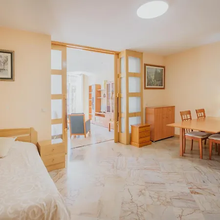 Semidiafano Santa Teresa
